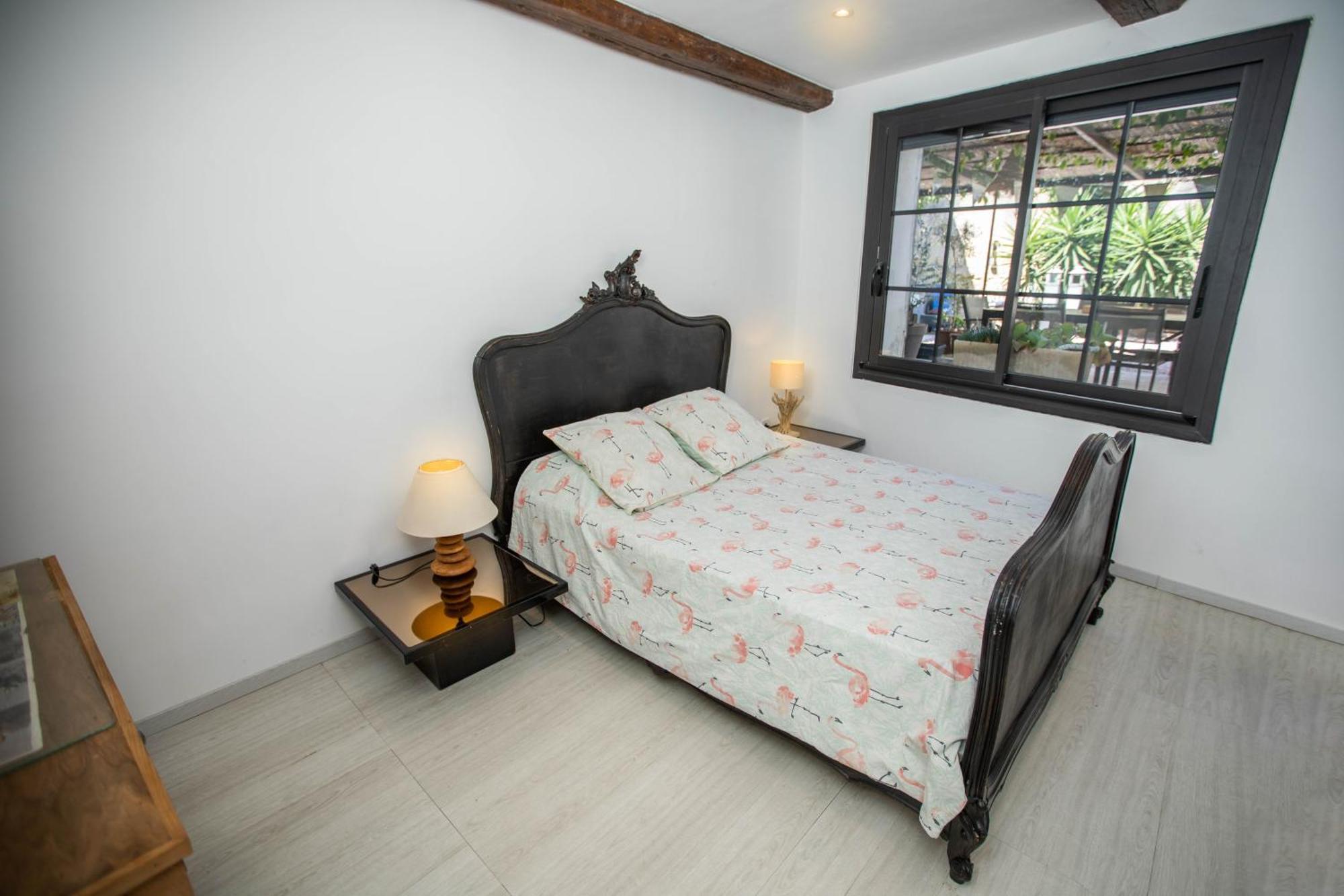 Oustaou De Betty Et Bob Bed & Breakfast Le Cailar Ngoại thất bức ảnh