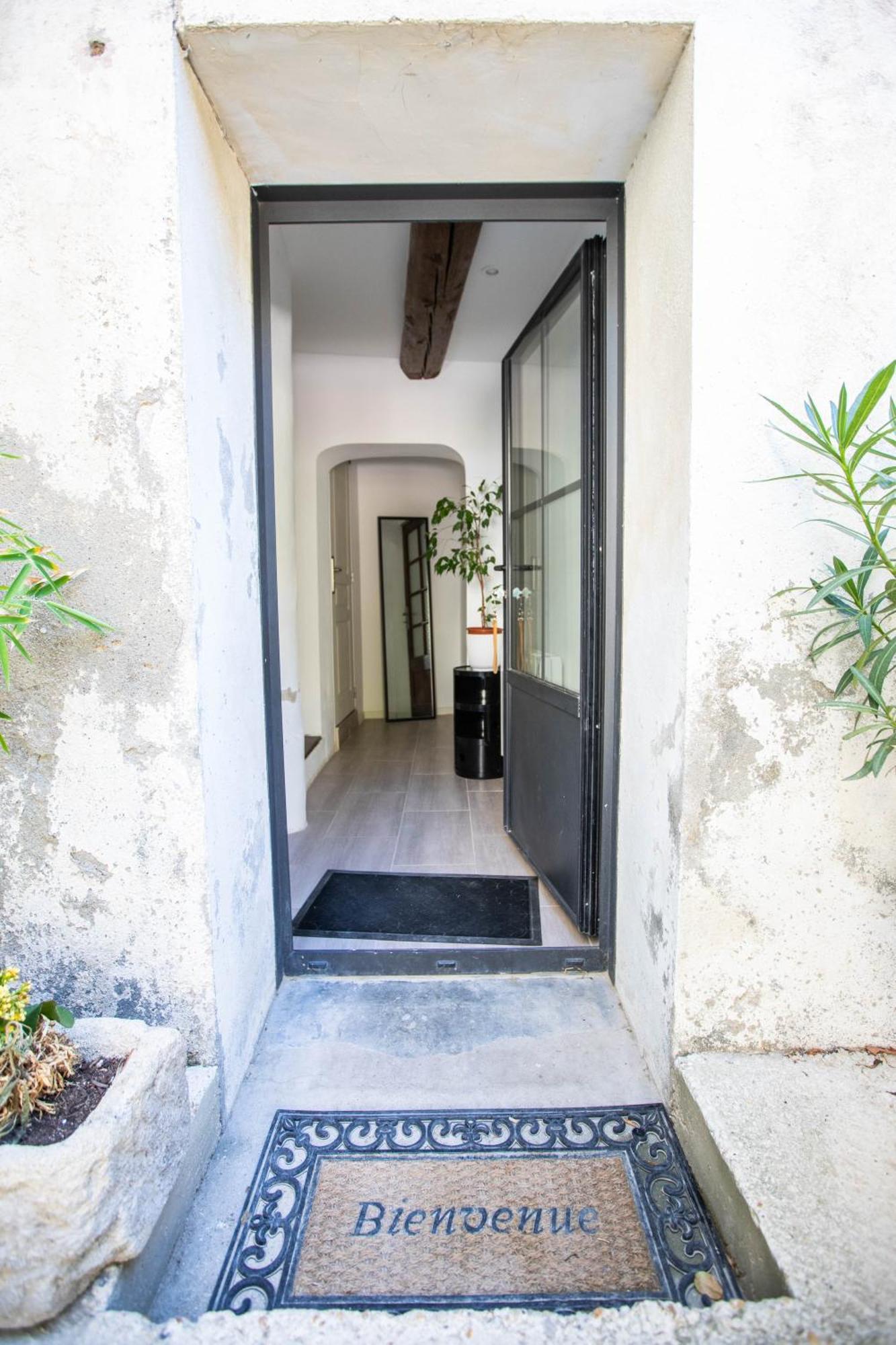 Oustaou De Betty Et Bob Bed & Breakfast Le Cailar Ngoại thất bức ảnh
